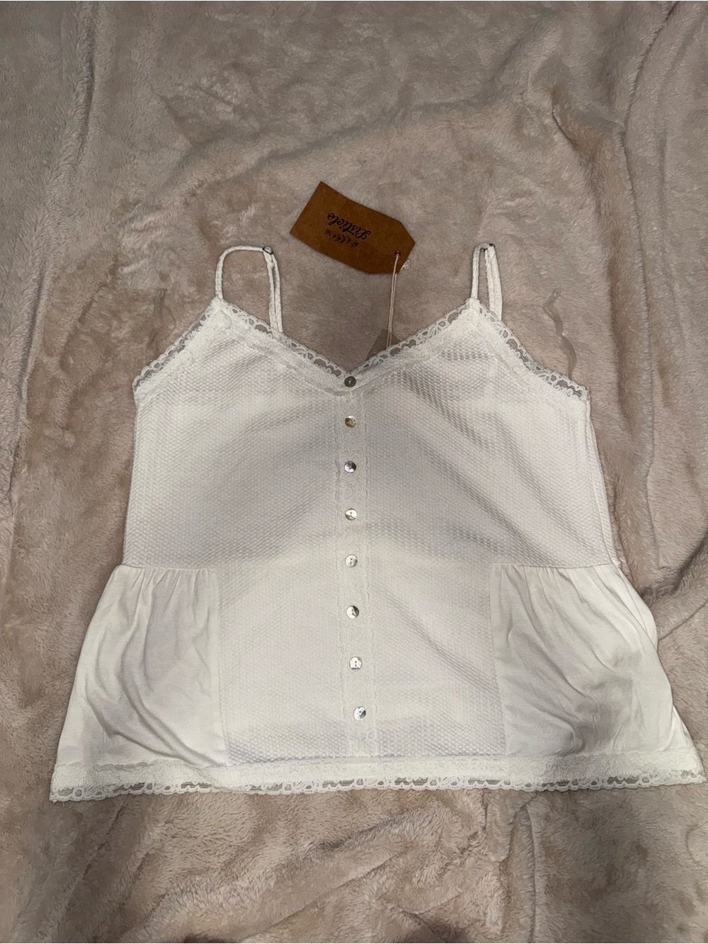 Listicle White Lace-Trim Button Cami